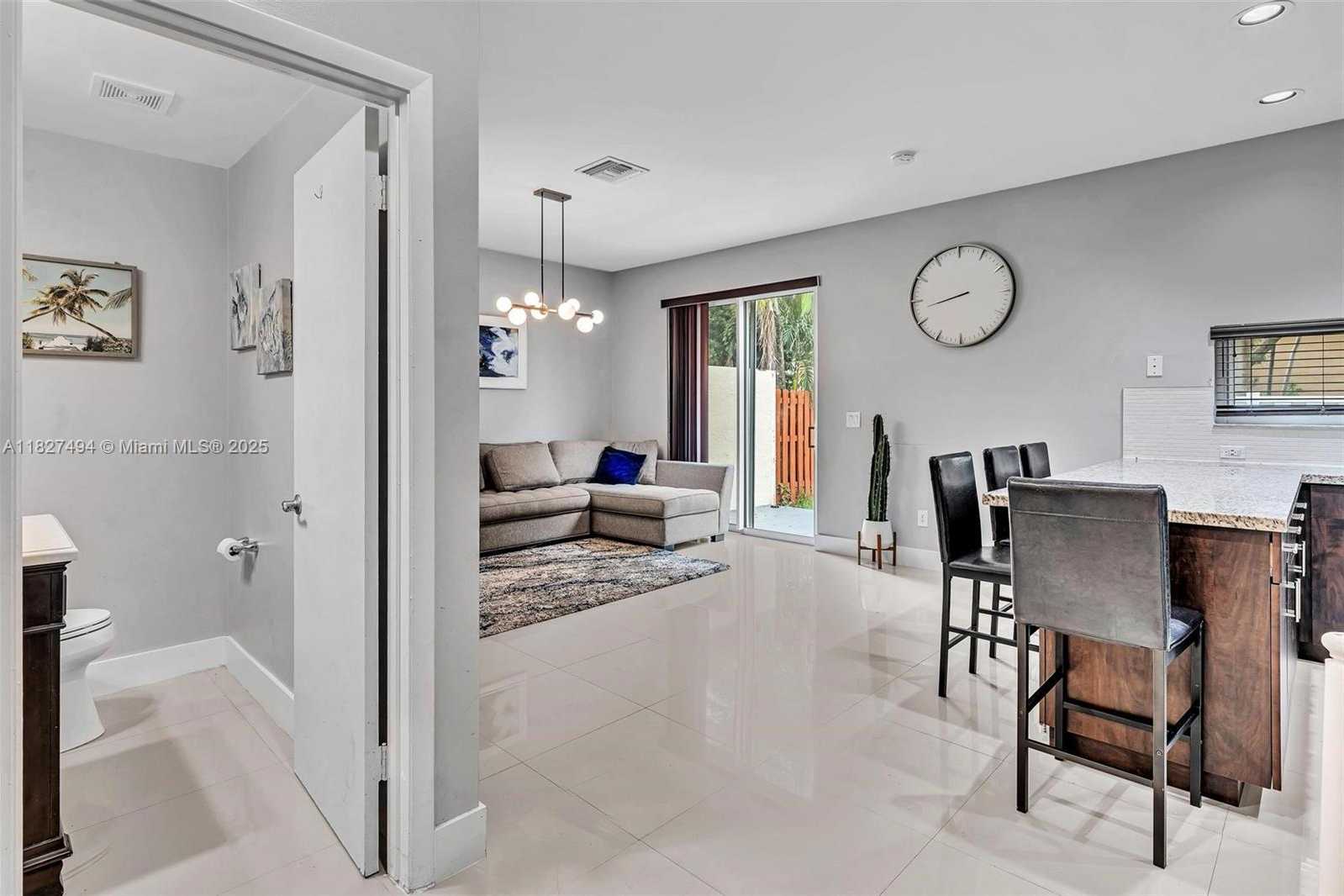 Small Image of 10301 PANAMA ST, Cooper City Number 10