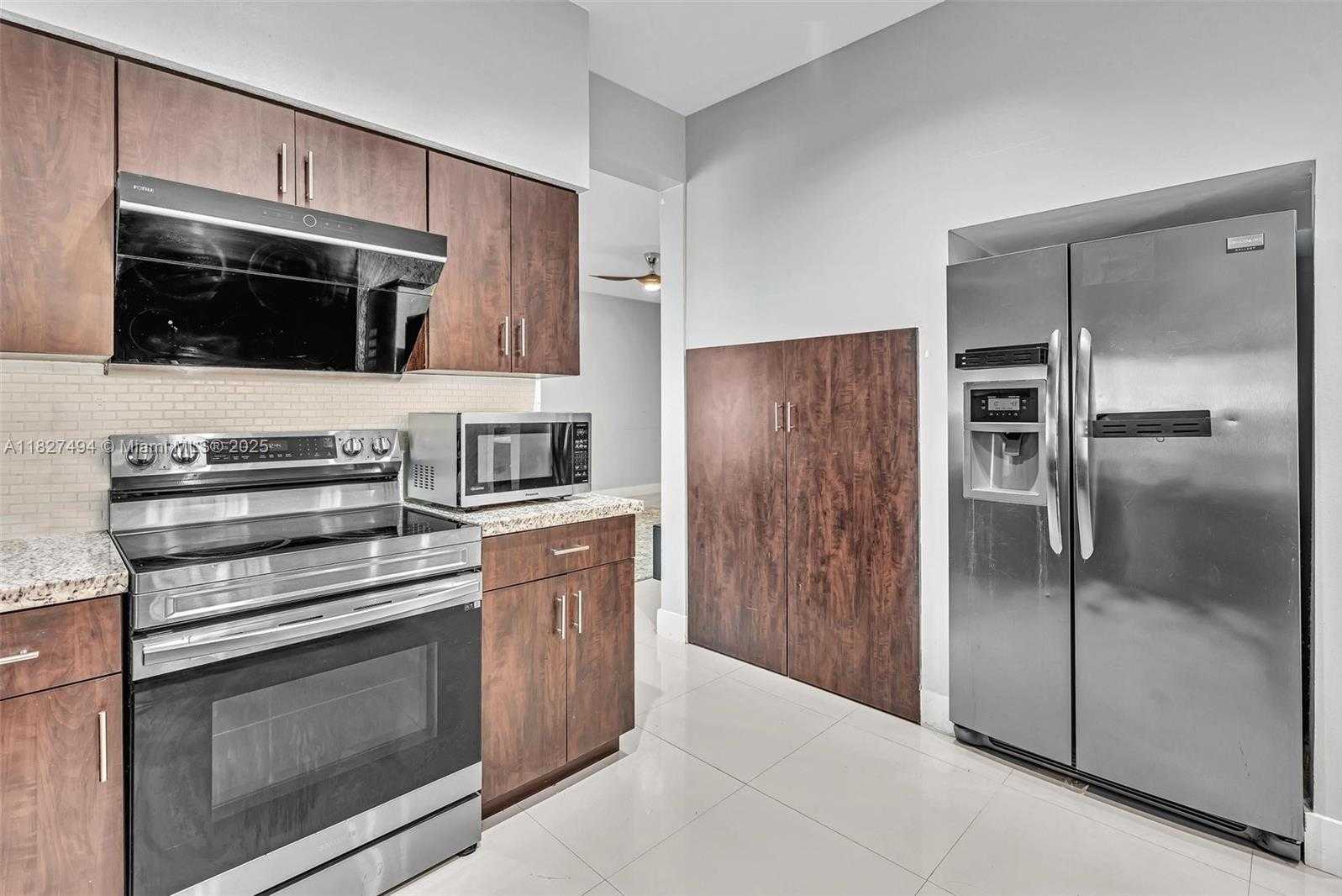 Small Image of 10301 PANAMA ST, Cooper City Number 22