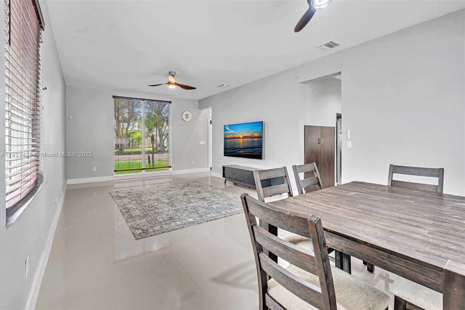 Small Image of 10301 PANAMA ST, Cooper City Number 24