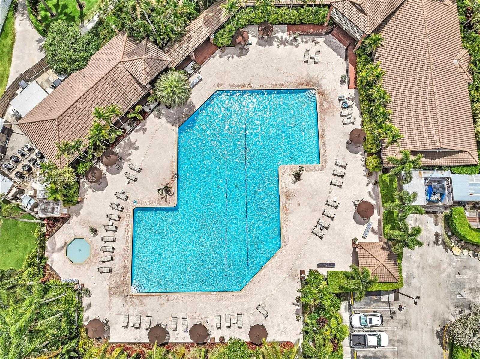 Small Image of 10301 PANAMA ST, Cooper City Number 3