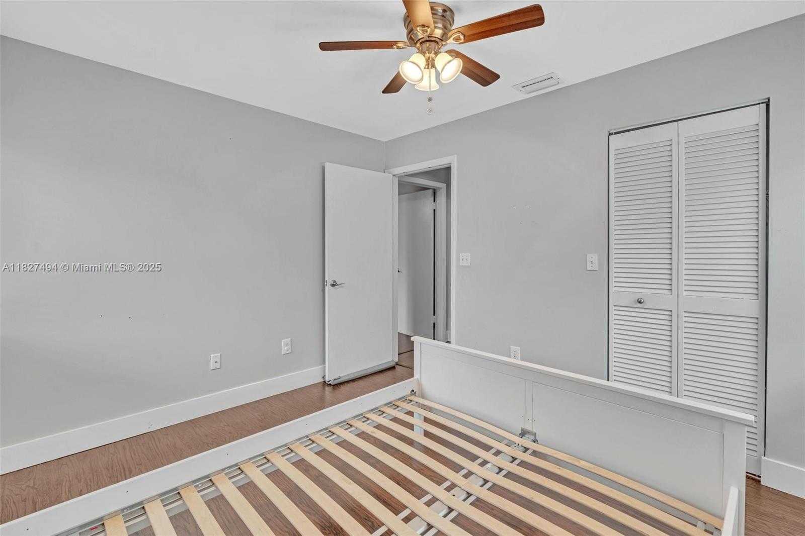 Small Image of 10301 PANAMA ST, Cooper City Number 32