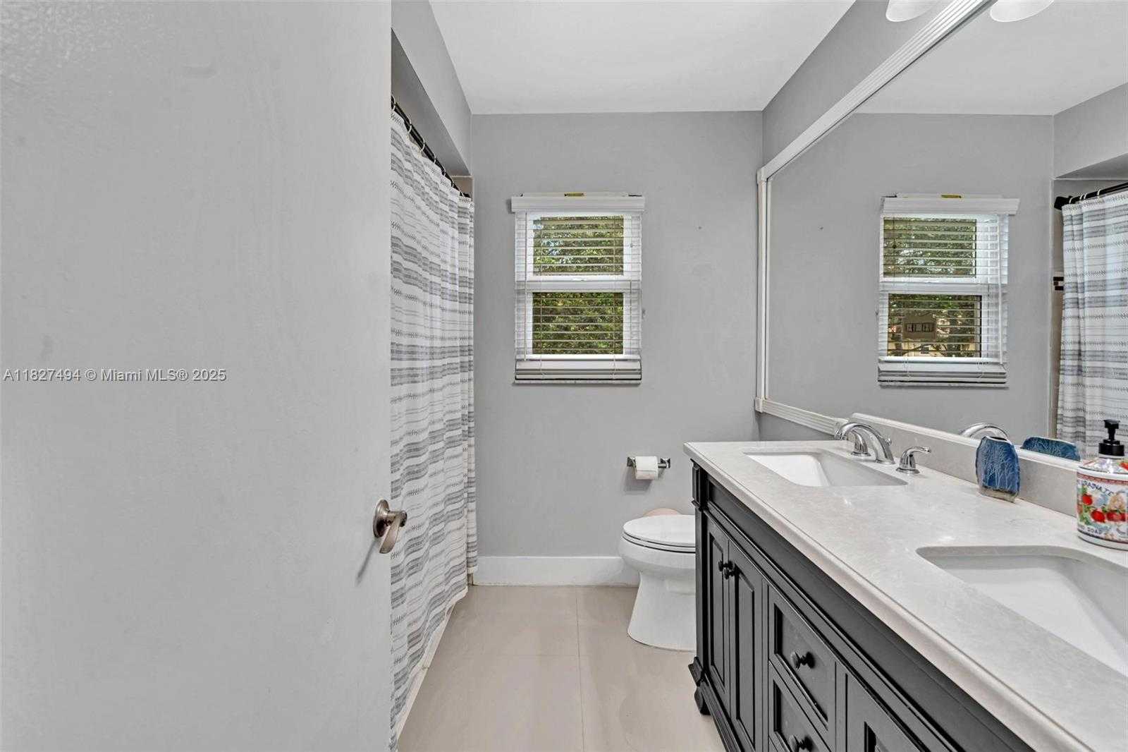Small Image of 10301 PANAMA ST, Cooper City Number 38