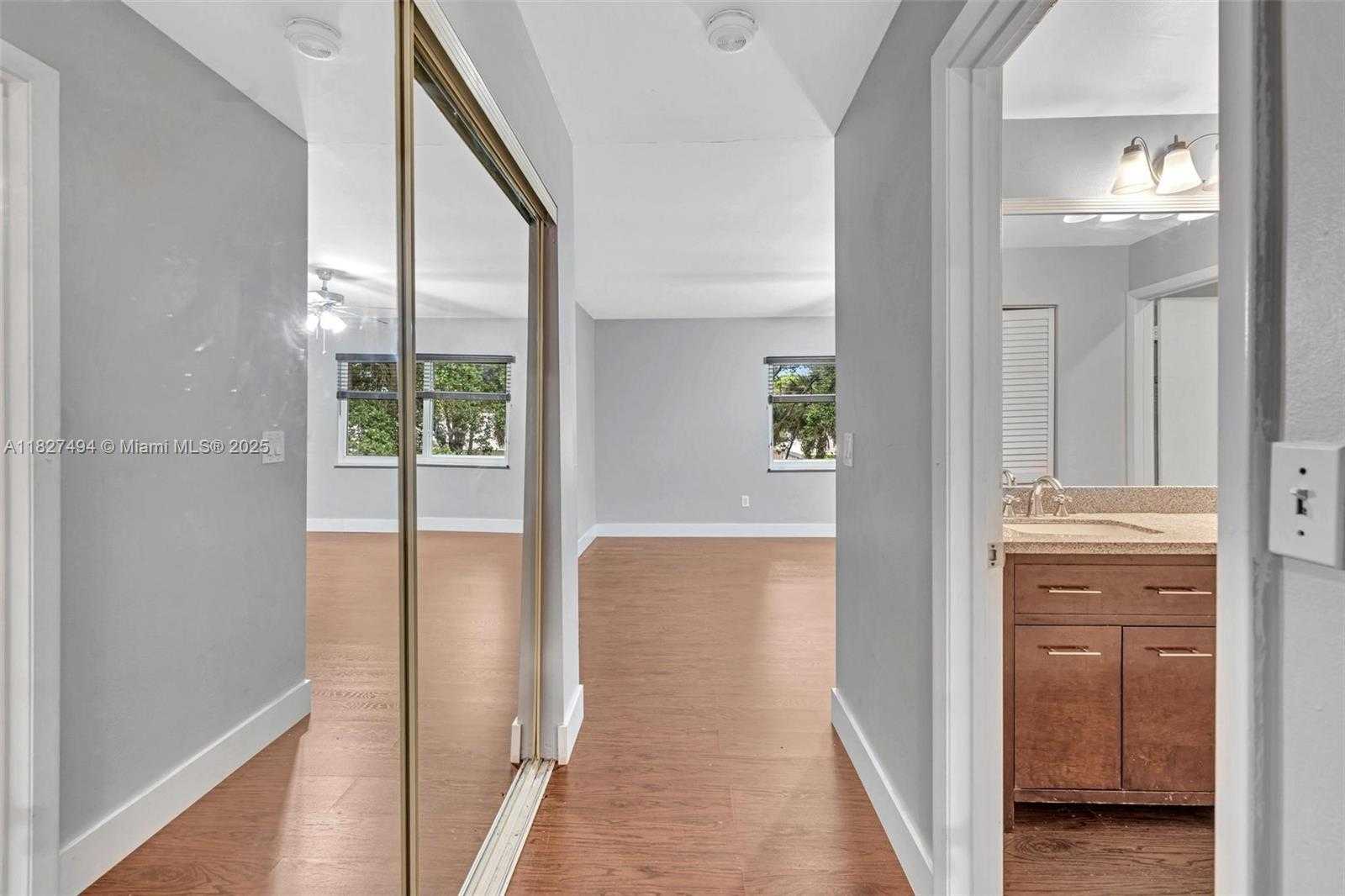 Small Image of 10301 PANAMA ST, Cooper City Number 47