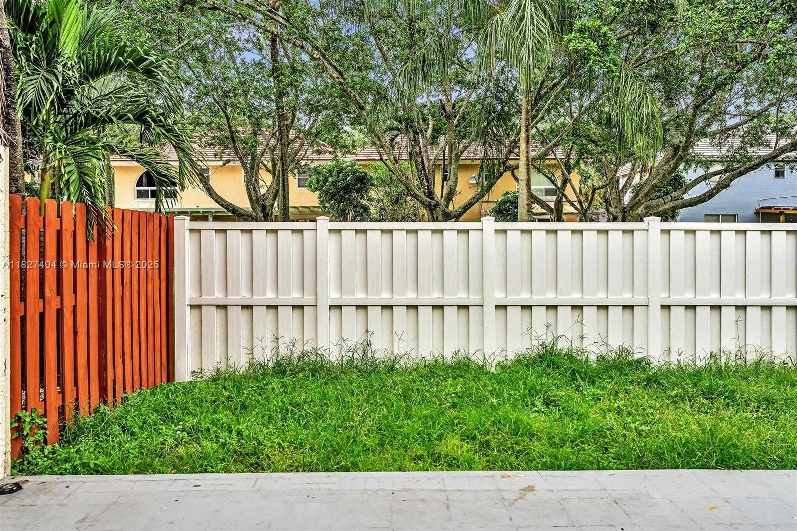 Small Image of 10301 PANAMA ST, Cooper City Number 56