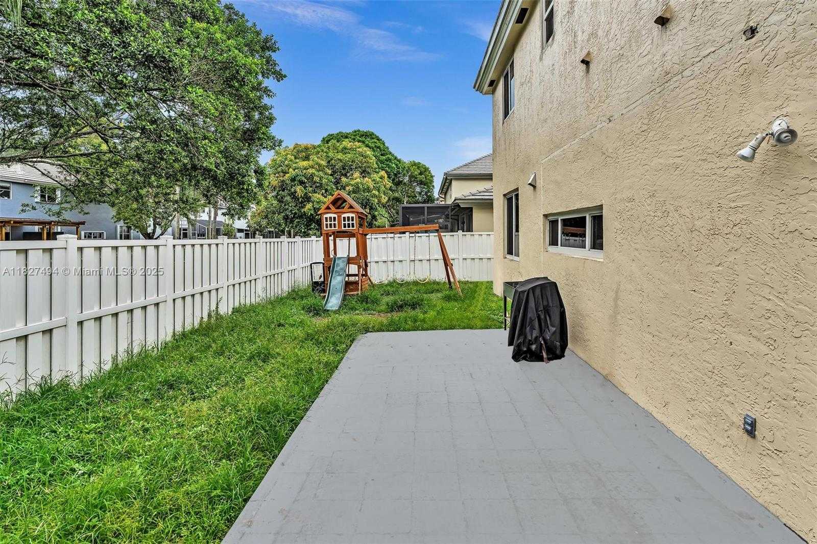 Small Image of 10301 PANAMA ST, Cooper City Number 57