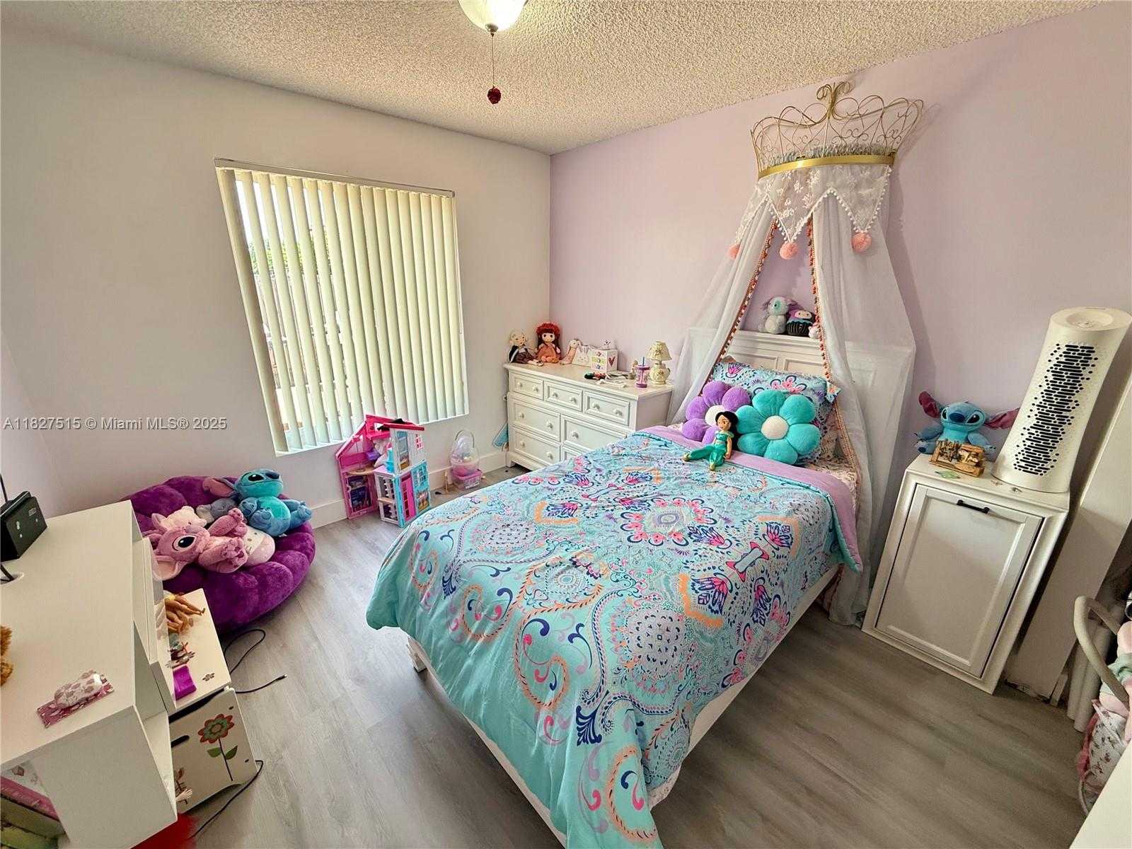 Small Image of 10381 SOUTH WEST 205TH TER, Cutler Bay Number 10