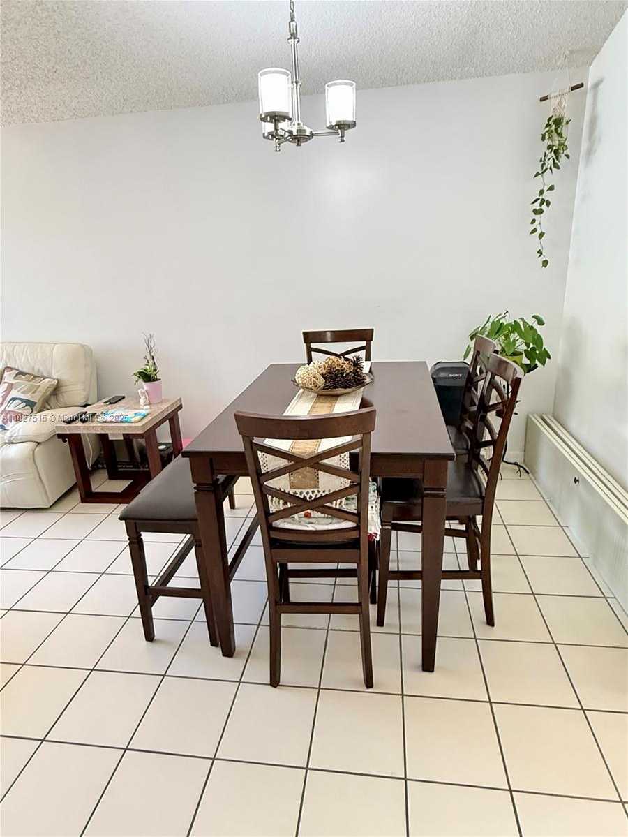 Small Image of 10381 SOUTH WEST 205TH TER, Cutler Bay Number 19