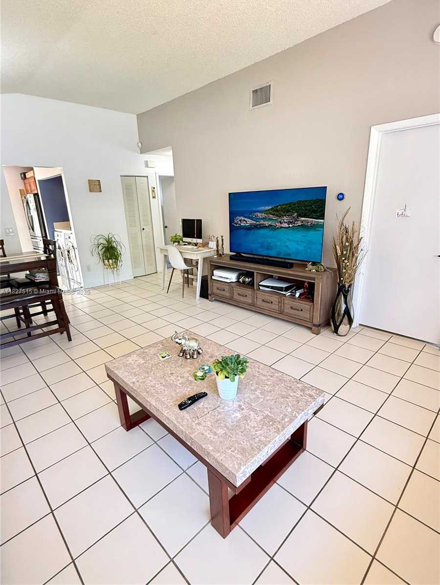 Small Image of 10381 SOUTH WEST 205TH TER, Cutler Bay Number 22