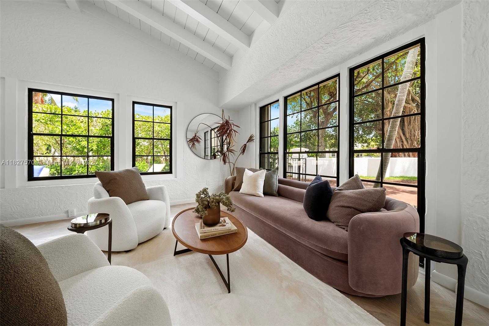 Small Image of 3500 FLAMINGO DR, Miami Beach Number 18