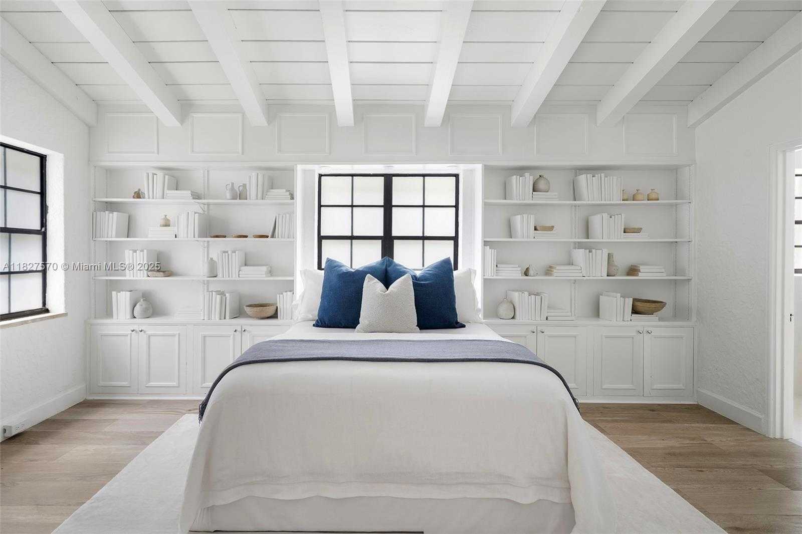 Small Image of 3500 FLAMINGO DR, Miami Beach Number 34