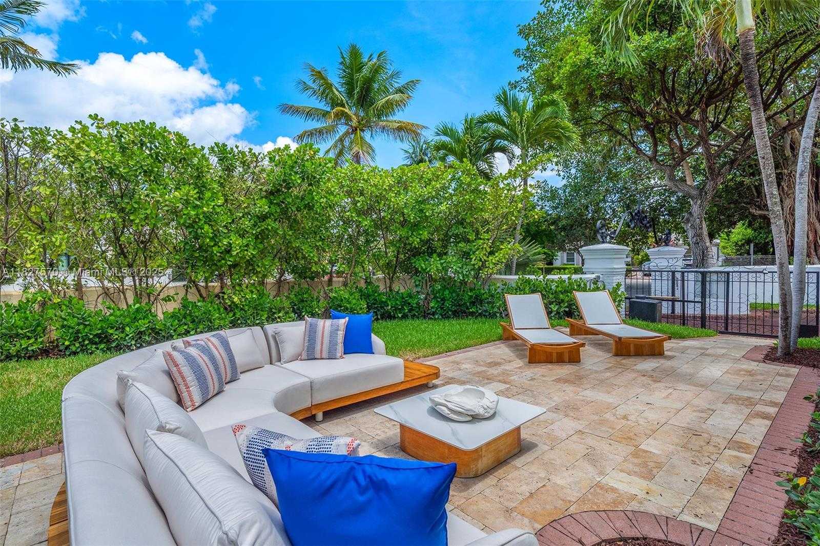 Small Image of 3500 FLAMINGO DR, Miami Beach Number 52