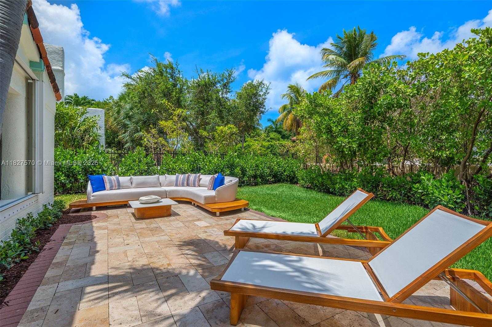 Small Image of 3500 FLAMINGO DR, Miami Beach Number 53