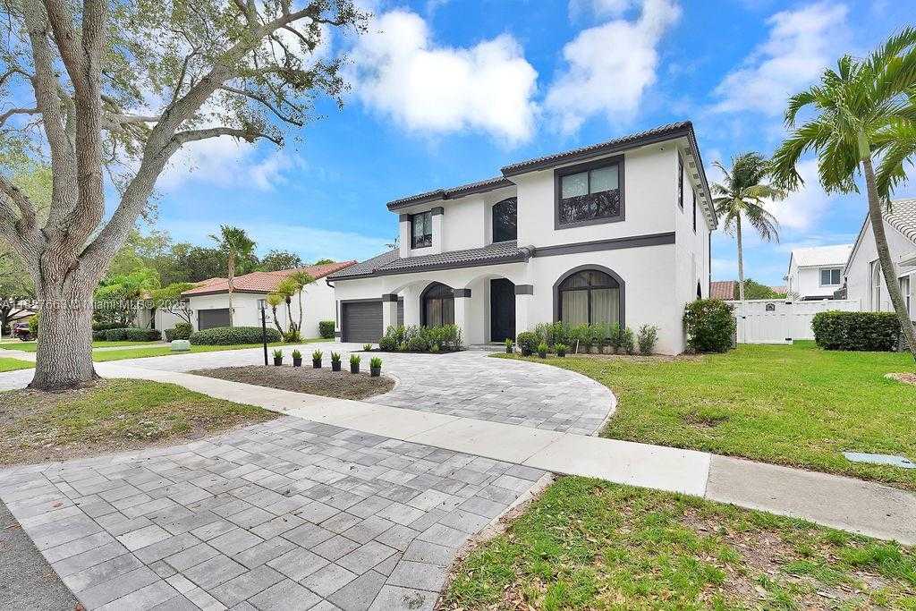 Small Image of 10746 CHARLESTON PL, Cooper City Number 59