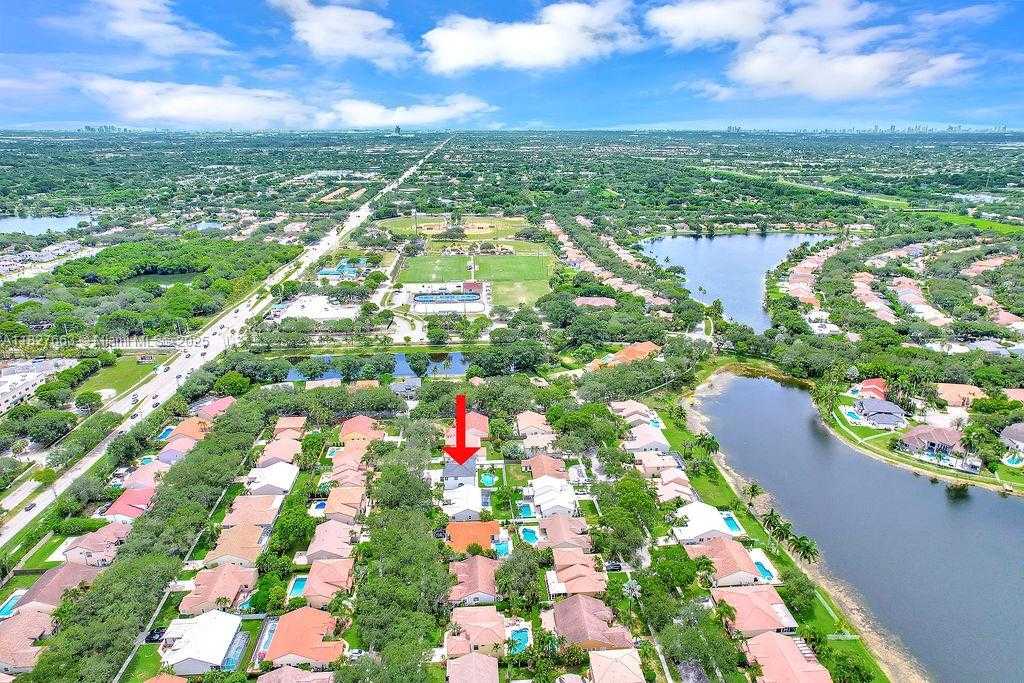 Small Image of 10746 CHARLESTON PL, Cooper City Number 67