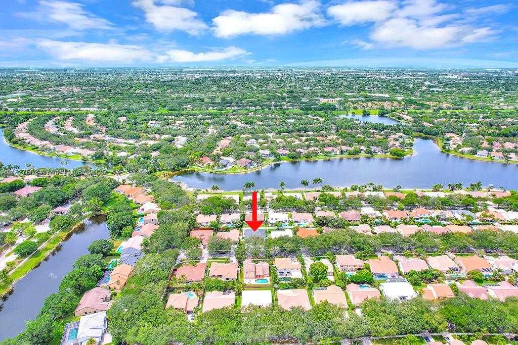 Small Image of 10746 CHARLESTON PL, Cooper City Number 69