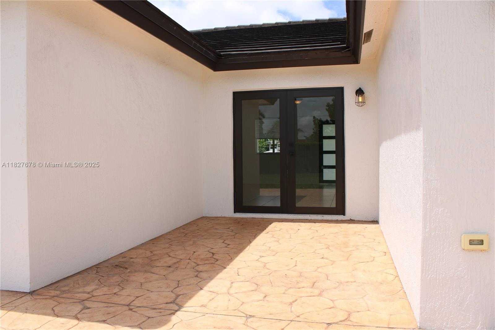Small Image of 16266 SOUTH WEST 303RD LN, Homestead Number 13