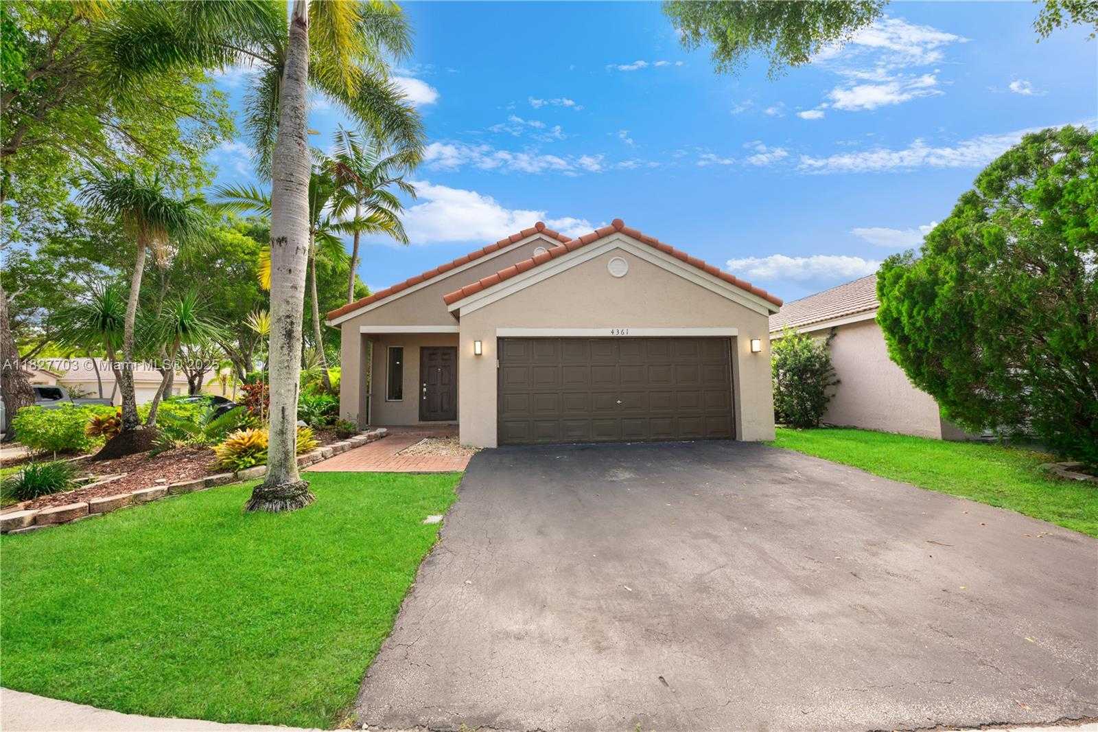 Small Image of 4361 MAHOGANY RIDGE DR, Weston Number 10