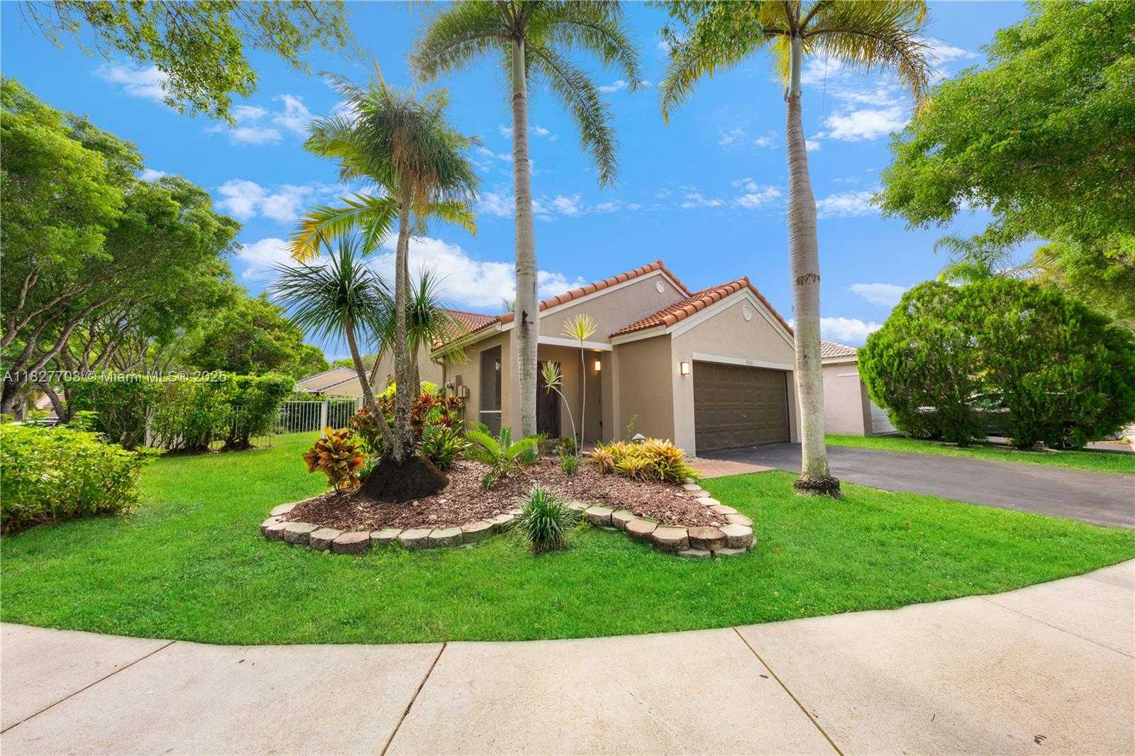 Small Image of 4361 MAHOGANY RIDGE DR, Weston Number 11