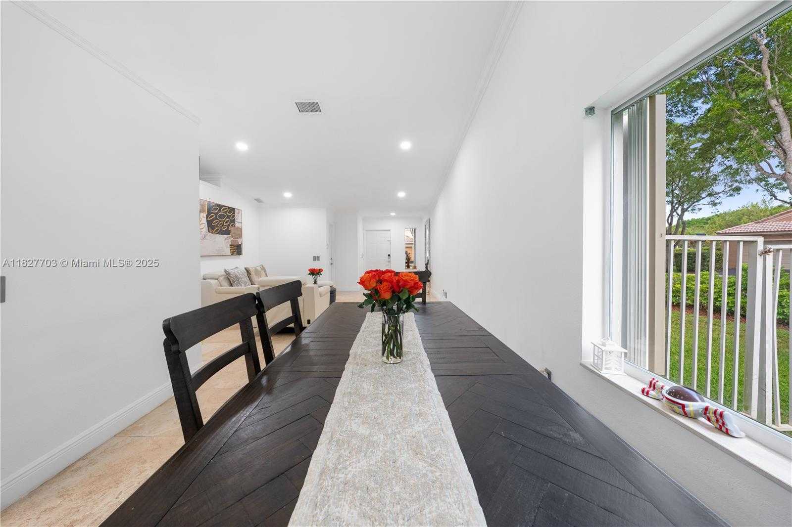 Small Image of 4361 MAHOGANY RIDGE DR, Weston Number 23