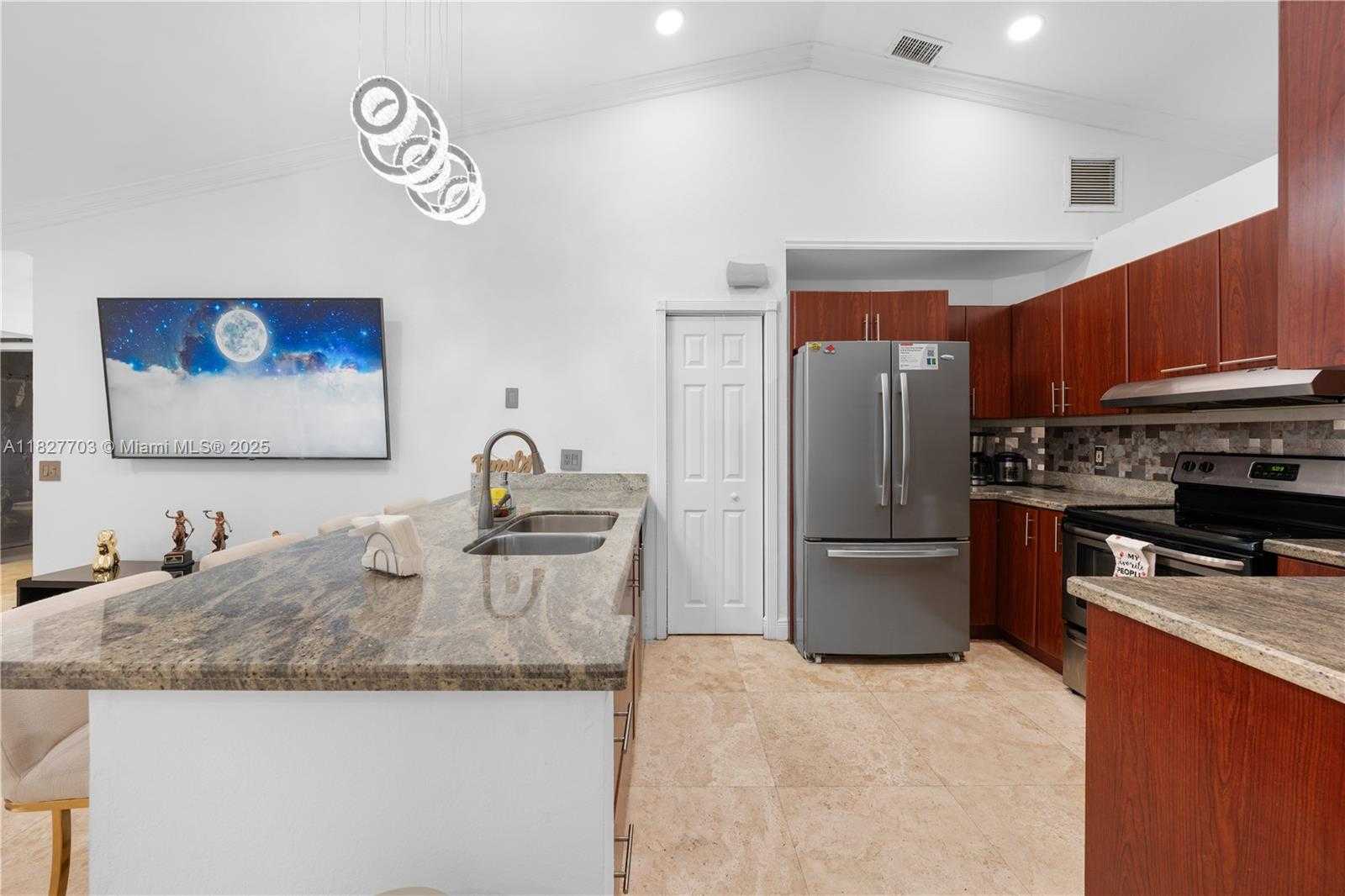 Small Image of 4361 MAHOGANY RIDGE DR, Weston Number 26