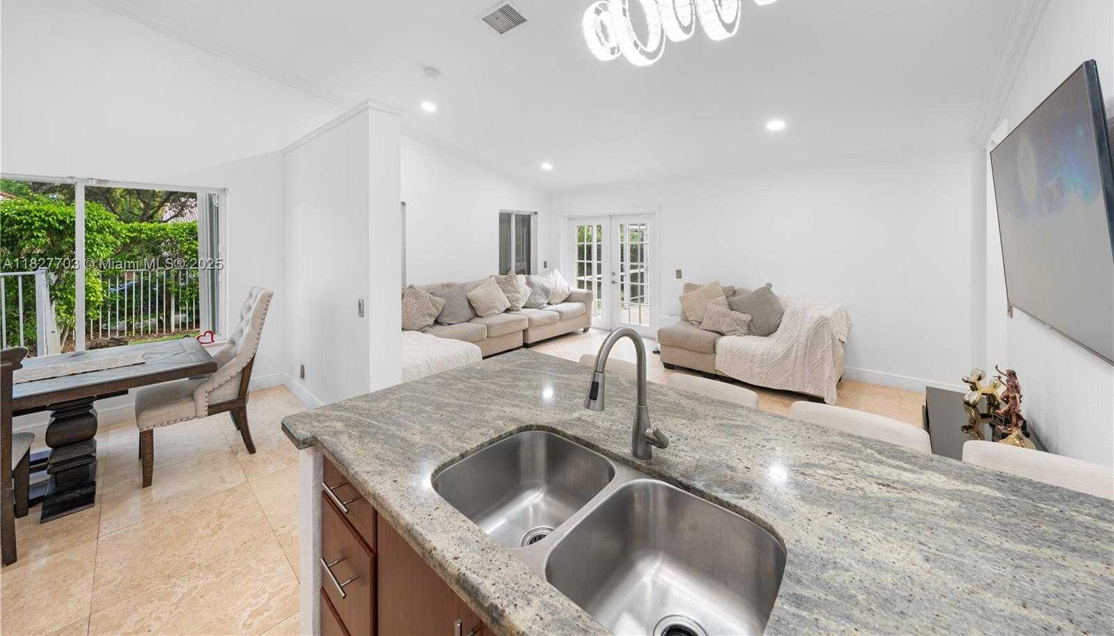 Small Image of 4361 MAHOGANY RIDGE DR, Weston Number 29