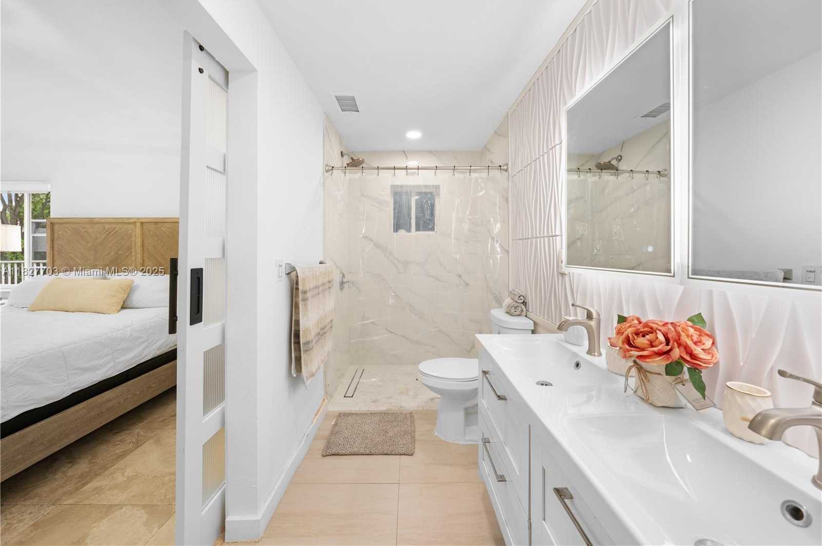Small Image of 4361 MAHOGANY RIDGE DR, Weston Number 33