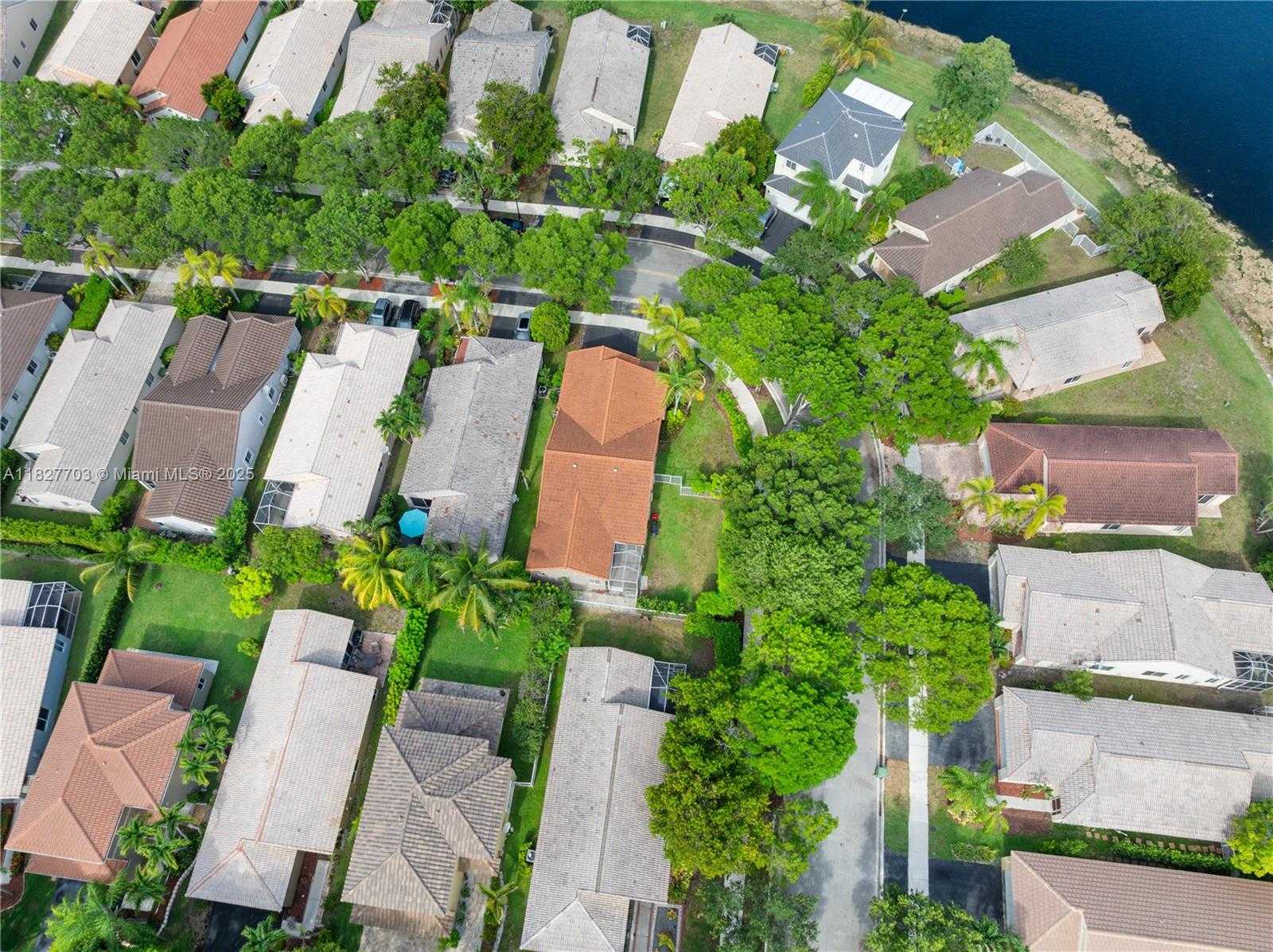 Small Image of 4361 MAHOGANY RIDGE DR, Weston Number 4
