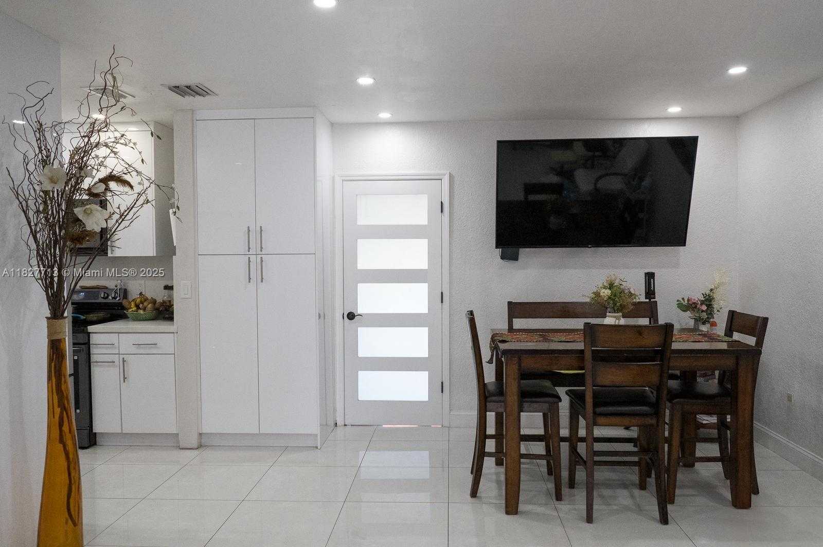 Small Image of 90 EAST 41ST ST, Hialeah Number 11