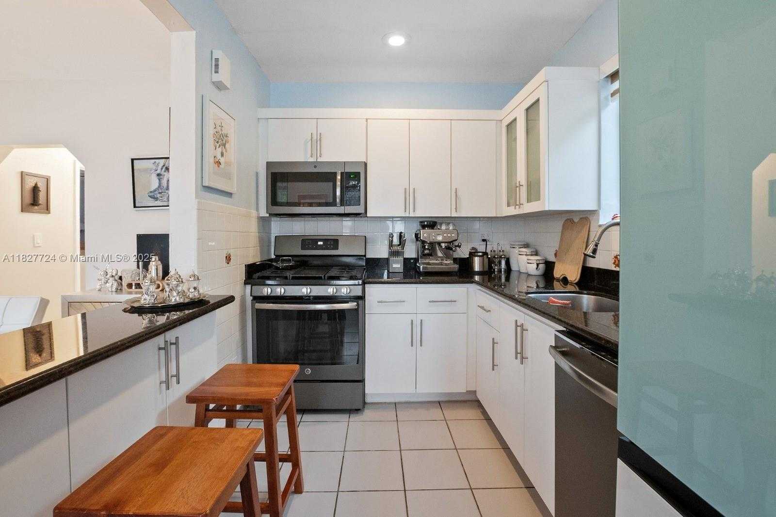 Small Image of 634 82ND ST, Miami Beach Number 18