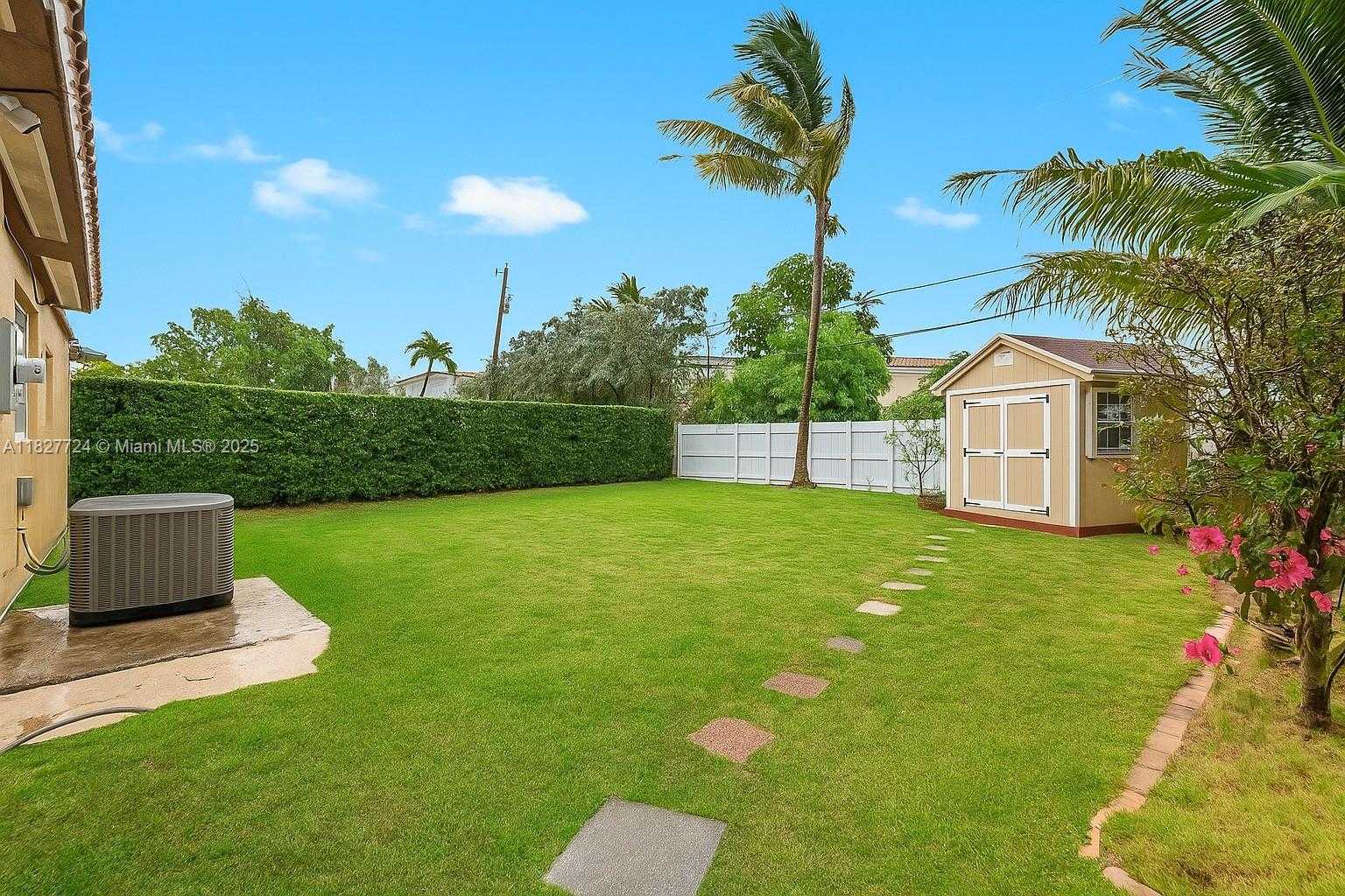 Small Image of 634 82ND ST, Miami Beach Number 22