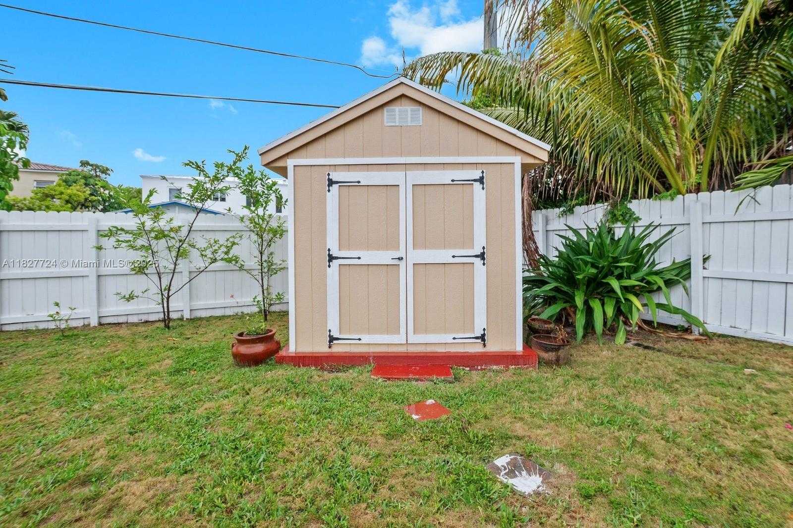 Small Image of 634 82ND ST, Miami Beach Number 23