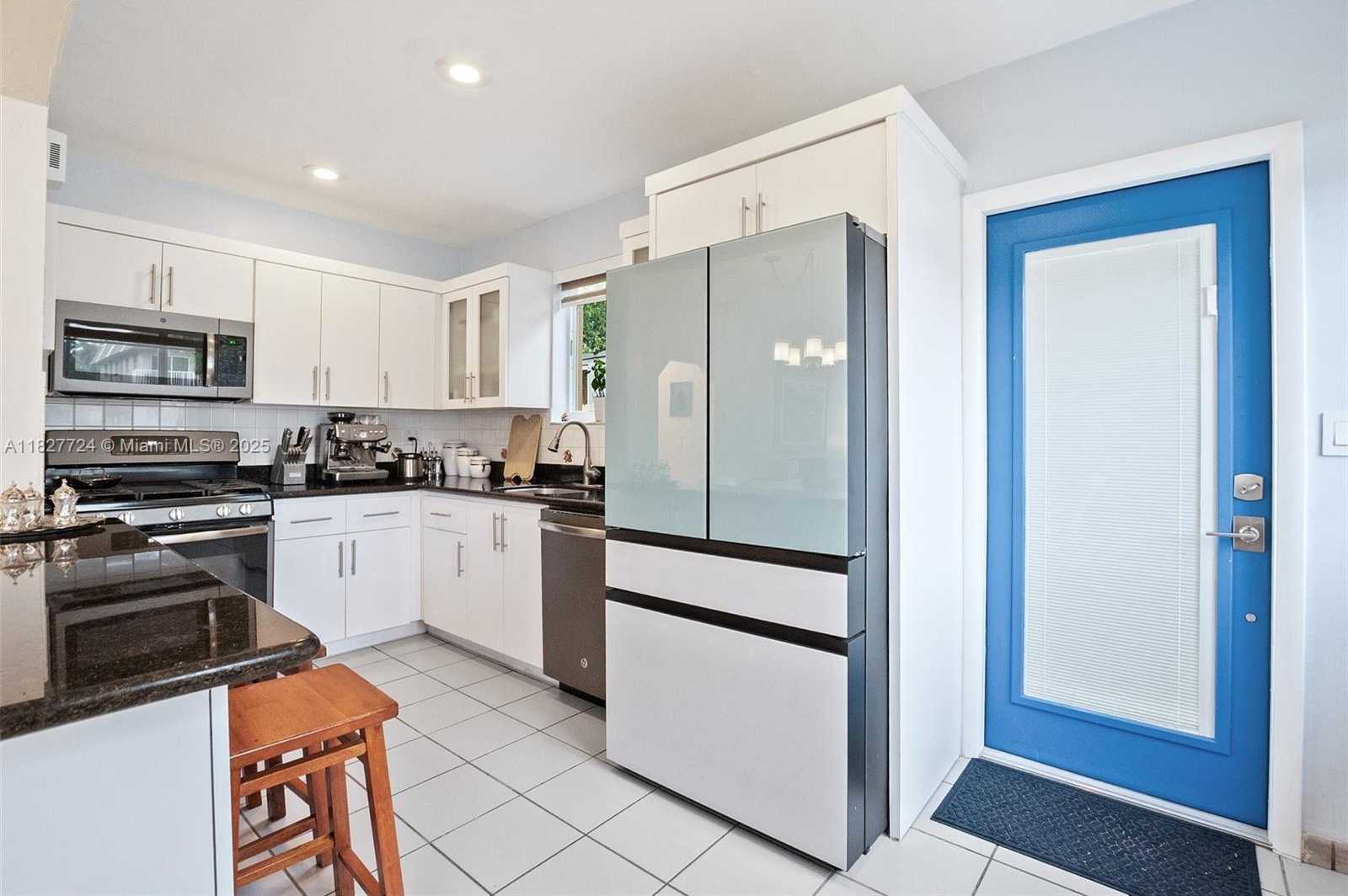 Small Image of 634 82ND ST, Miami Beach Number 31