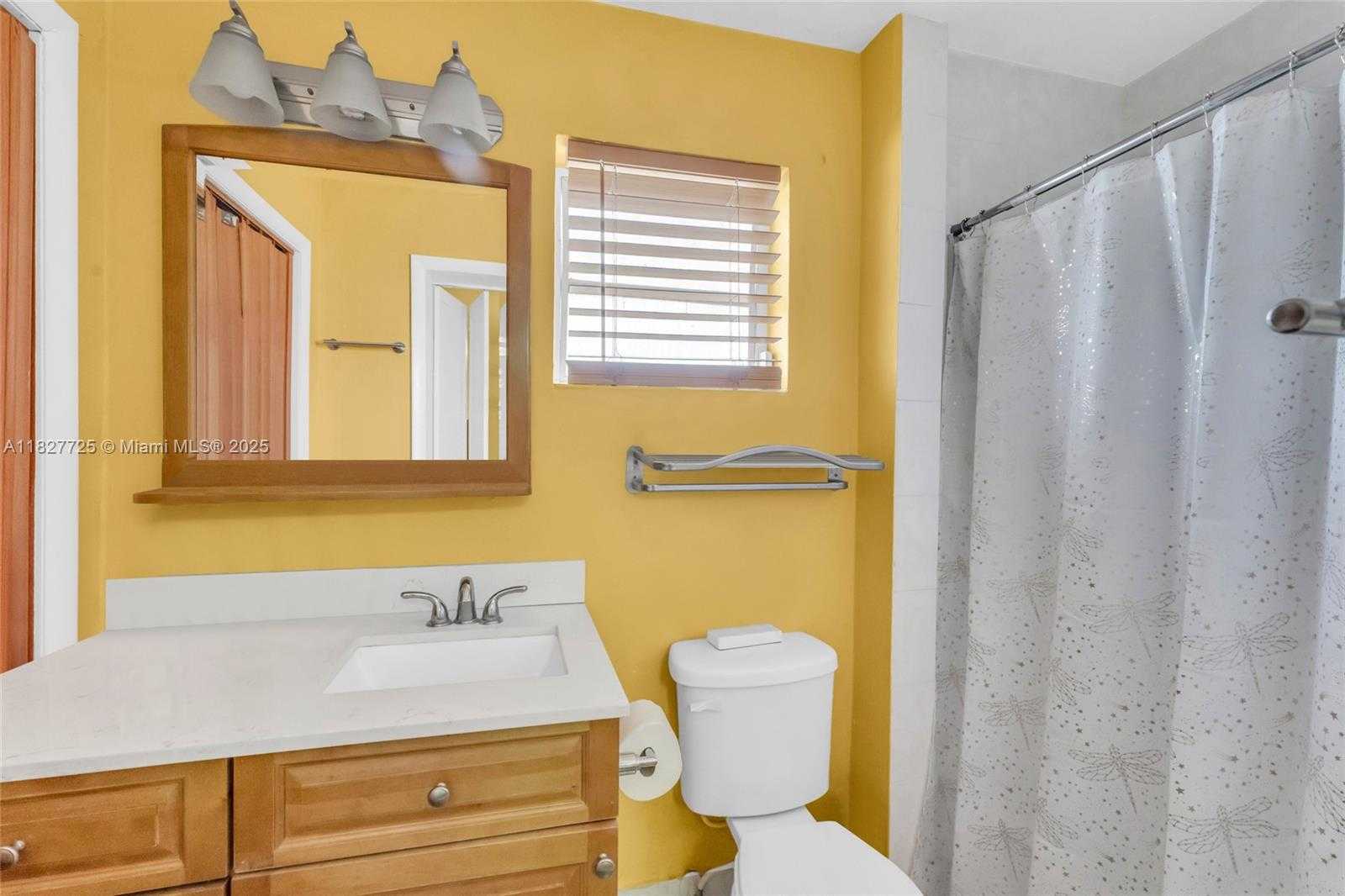Small Image of 3450 NORTH WEST 14TH ST, Miami Number 6