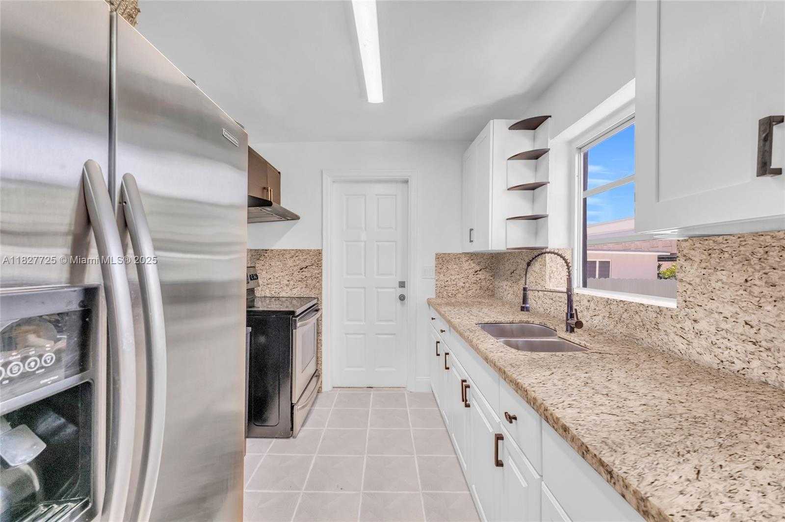 Small Image of 3450 NORTH WEST 14TH ST, Miami Number 7