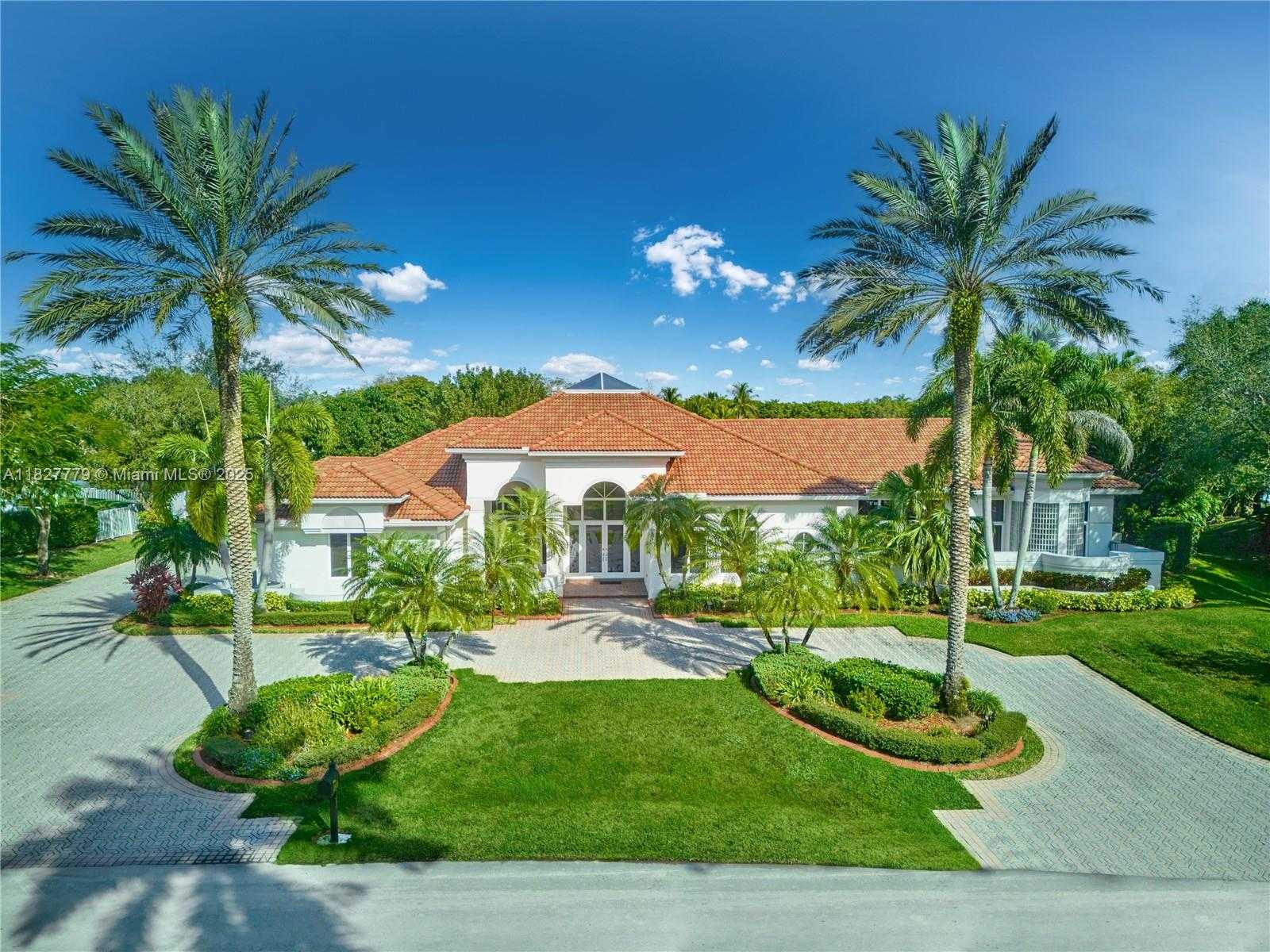 Small Image of 2939 PADDOCK LN, Weston Number 3