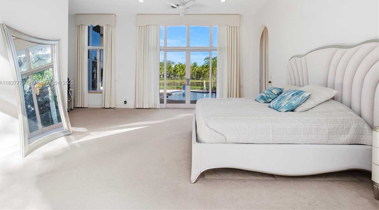 Small Image of 2939 PADDOCK LN, Weston Number 34