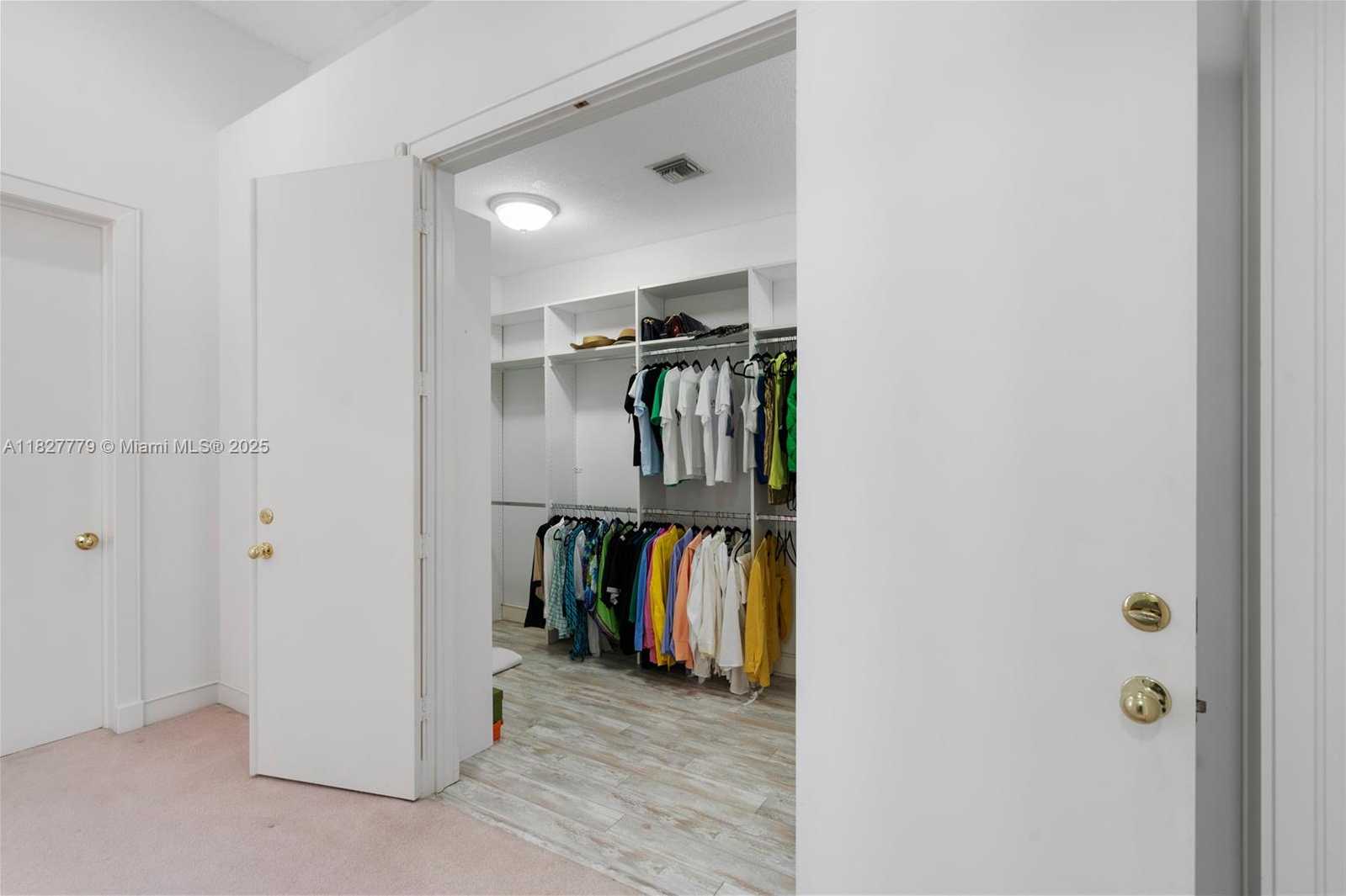 Small Image of 2939 PADDOCK LN, Weston Number 39