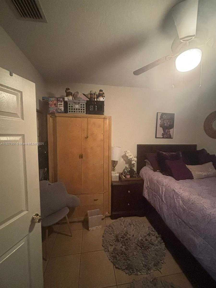 Small Image of 330 NORTH DEERFIELD AVE, Deerfield Beach Number 10