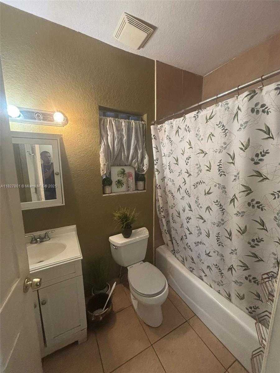 Small Image of 330 NORTH DEERFIELD AVE, Deerfield Beach Number 13