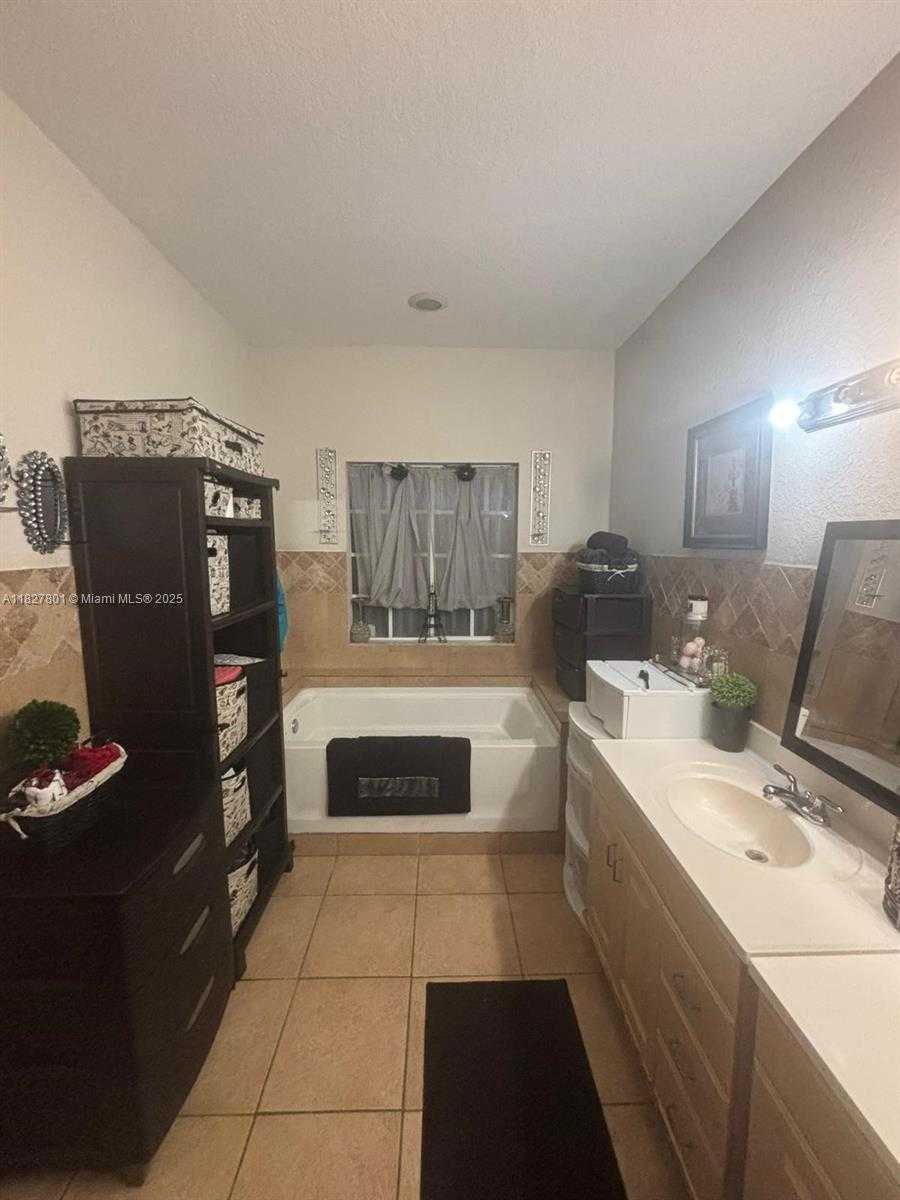Small Image of 330 NORTH DEERFIELD AVE, Deerfield Beach Number 23
