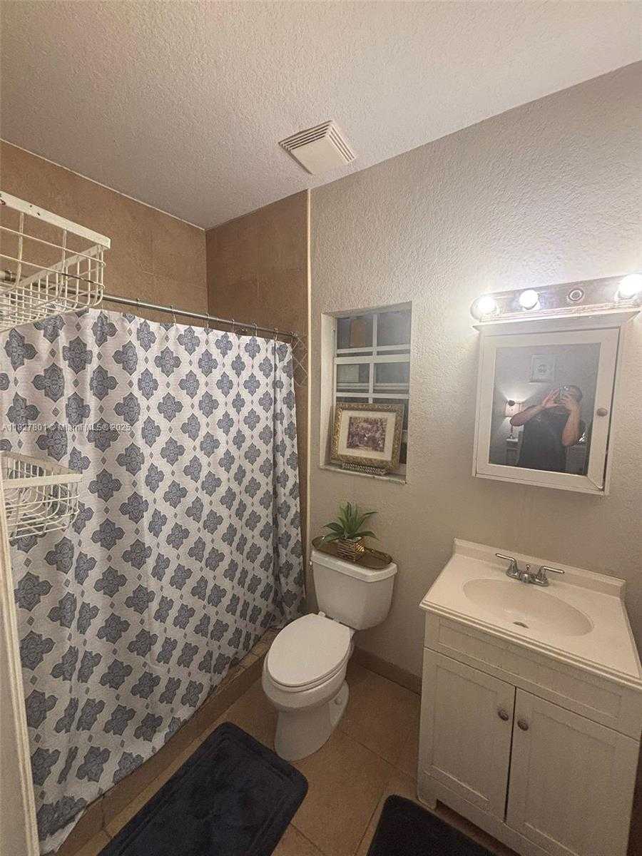 Small Image of 330 NORTH DEERFIELD AVE, Deerfield Beach Number 29