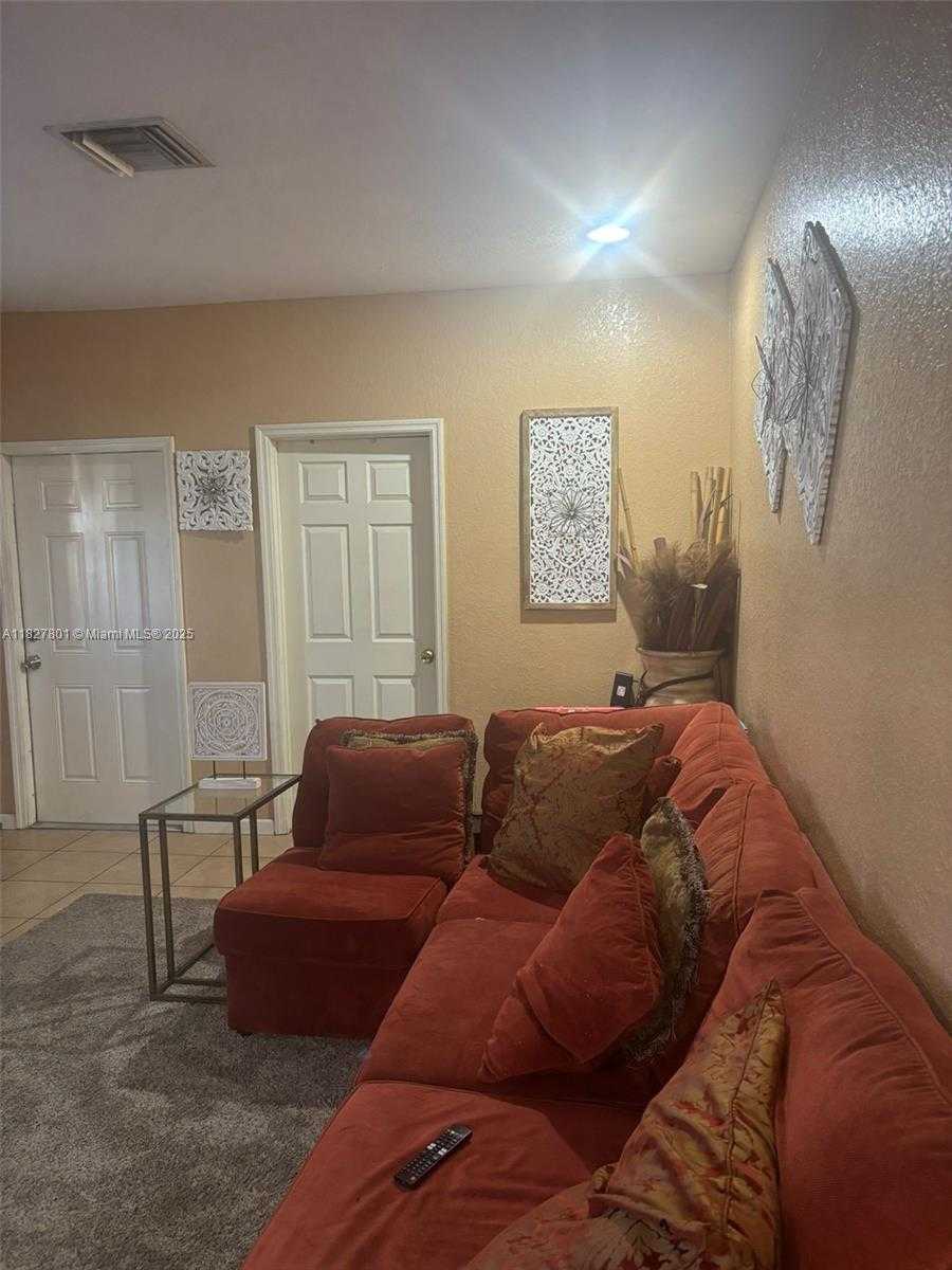 Small Image of 330 NORTH DEERFIELD AVE, Deerfield Beach Number 4