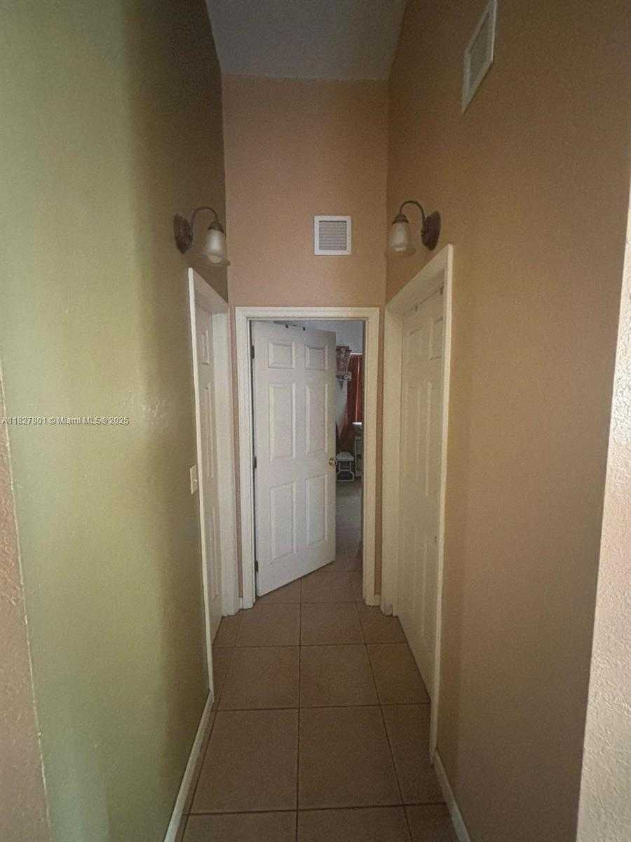 Small Image of 330 NORTH DEERFIELD AVE, Deerfield Beach Number 9