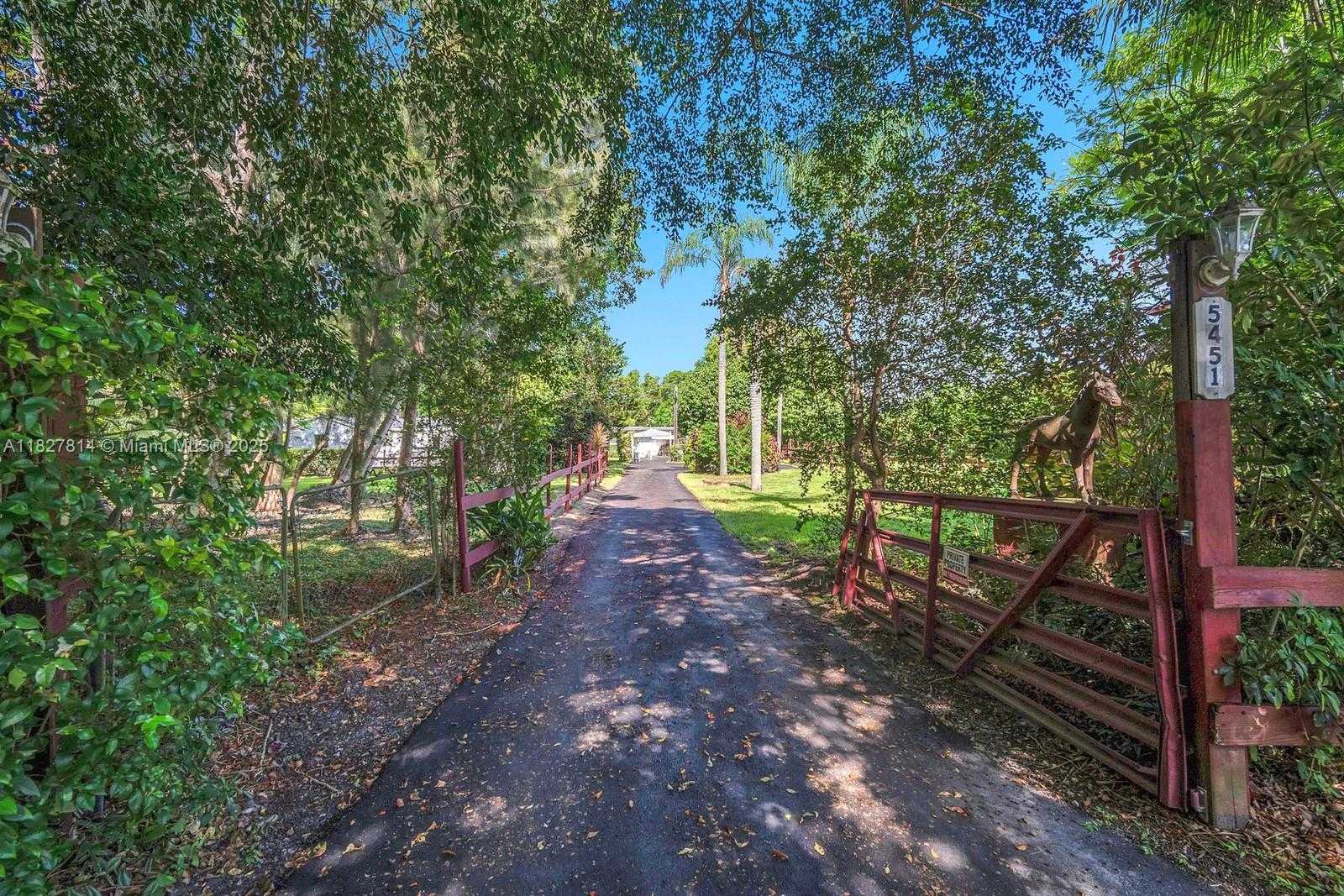 Small Image of 5451 SOUTH WEST 106TH AVE, Cooper City Number 56