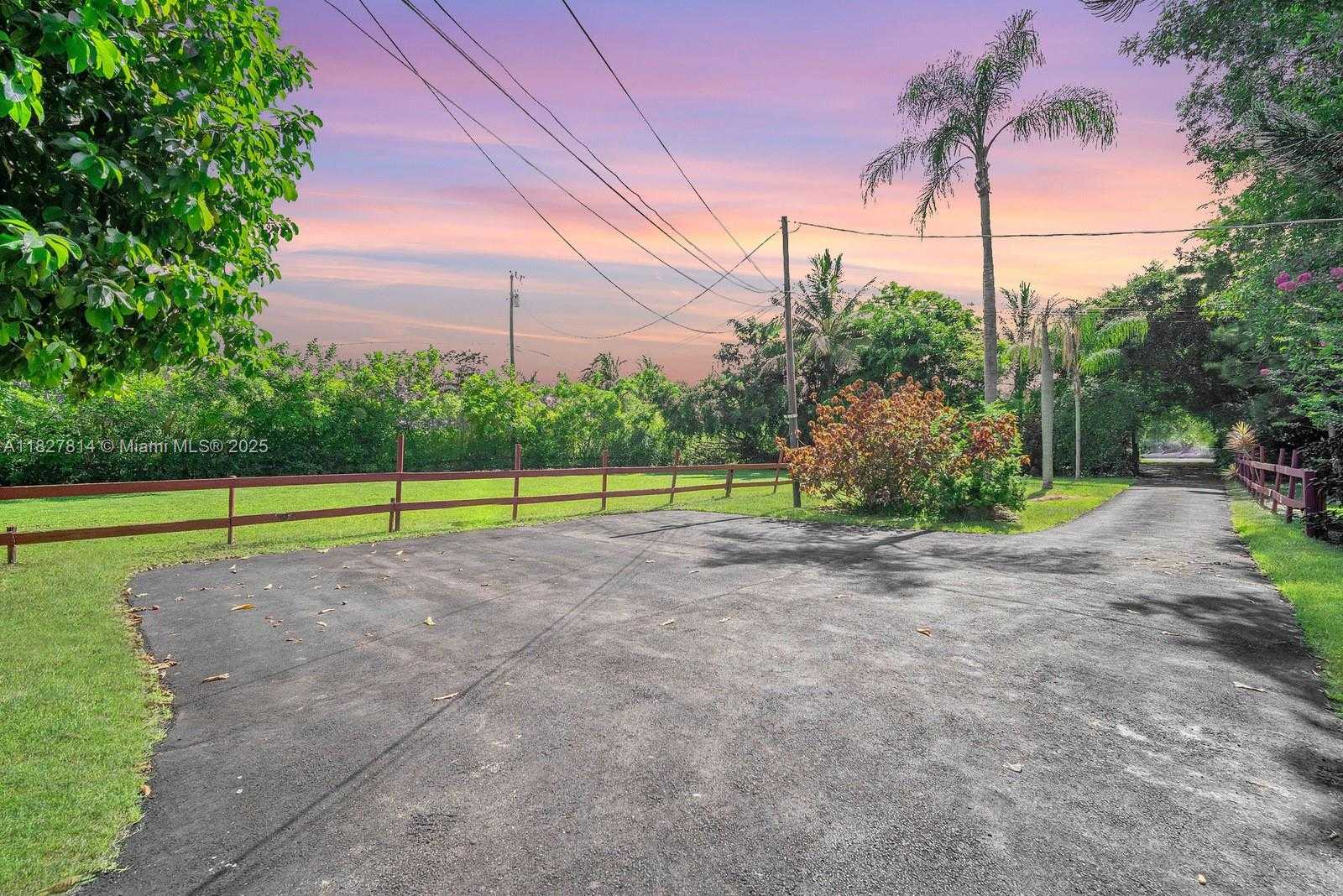 Small Image of 5451 SOUTH WEST 106TH AVE, Cooper City Number 6