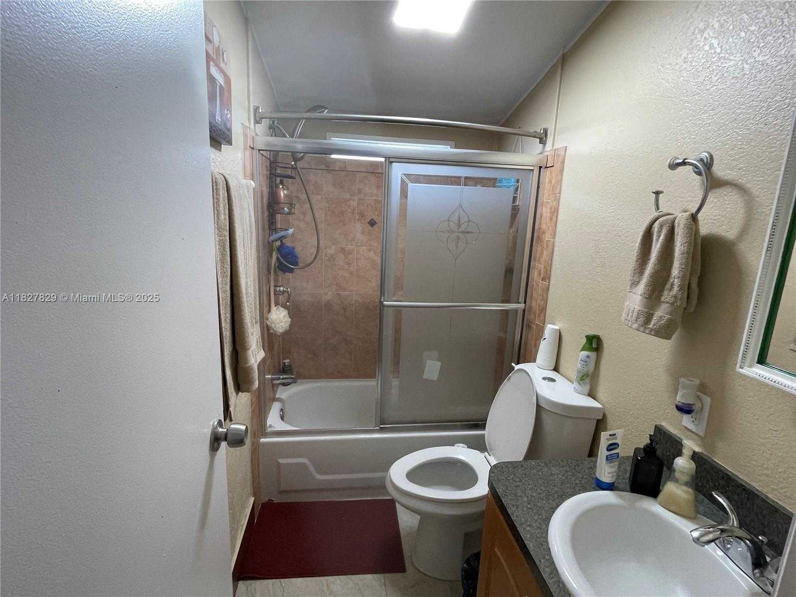 Small Image of 19800 SOUTH WEST 180TH AVE UNIT 573, Miami Number 15