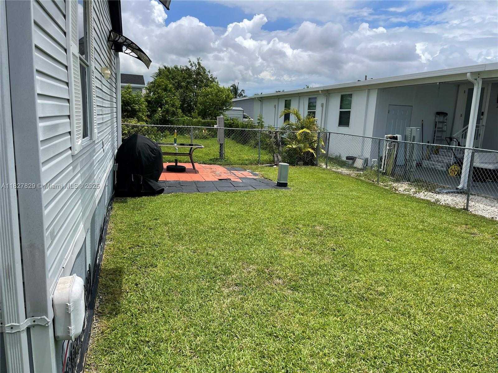 Small Image of 19800 SOUTH WEST 180TH AVE UNIT 573, Miami Number 8