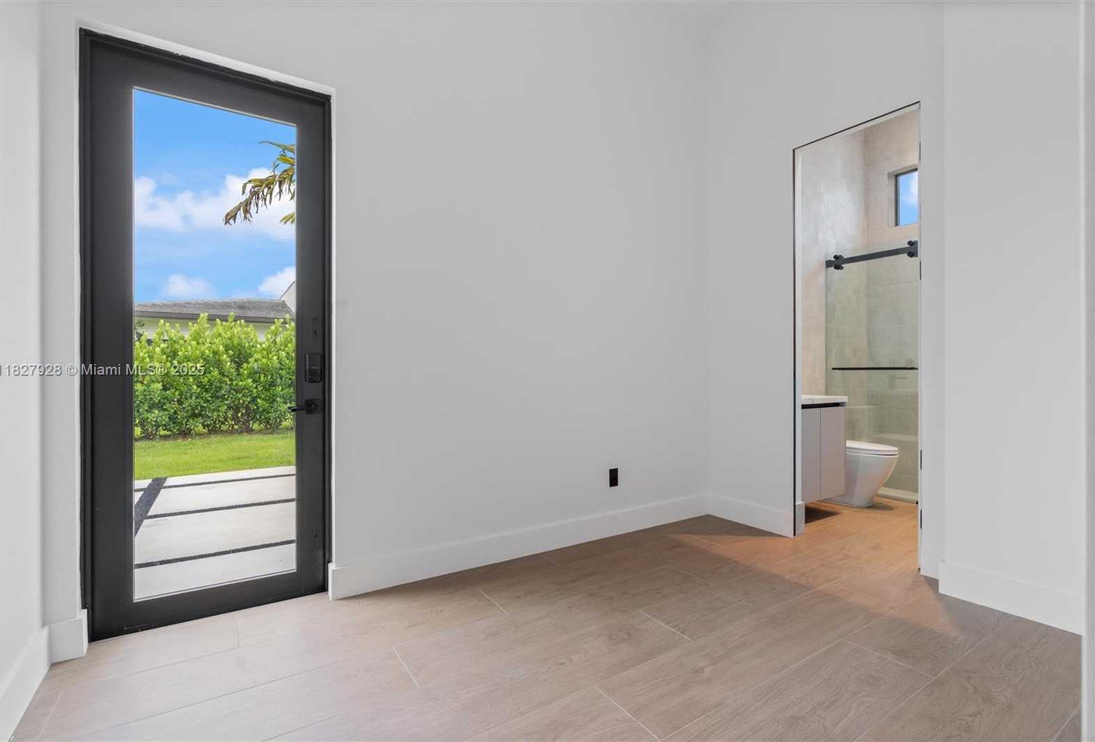 Small Image of 1520 SOUTH WEST 149TH TER, Davie Number 61