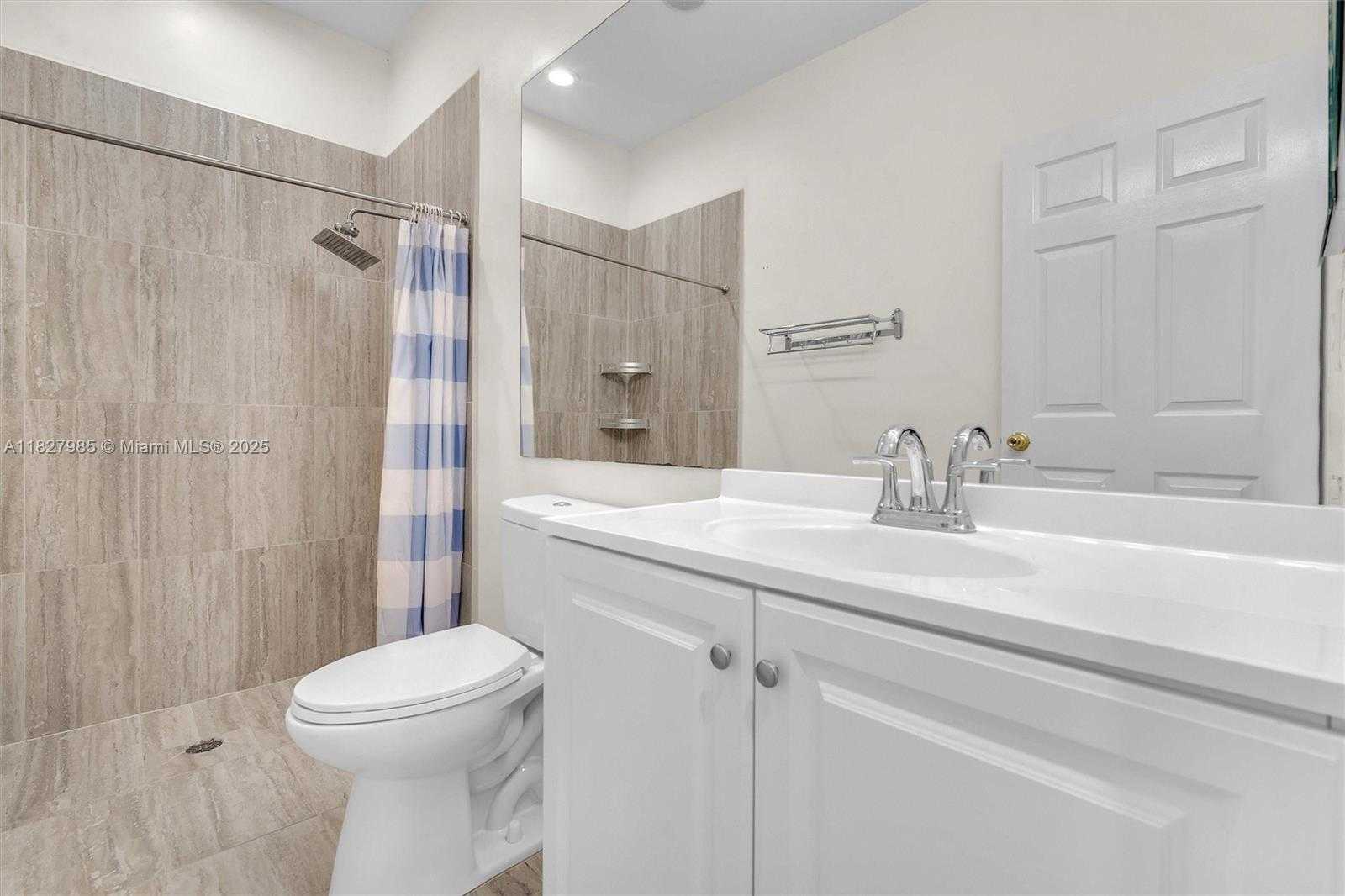 Small Image of 6201 FLORIDIAN CIR, Lake Worth Number 24