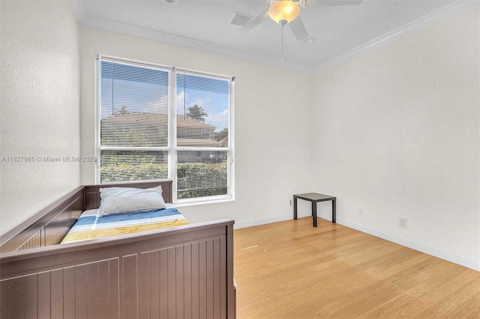 Small Image of 6201 FLORIDIAN CIR, Lake Worth Number 27